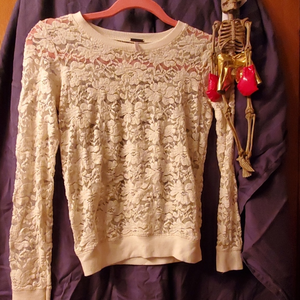 Girls sz med. Poof girls lace pullover vintage